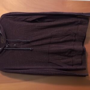 American Eagle men's long sleeve pullover. Ma